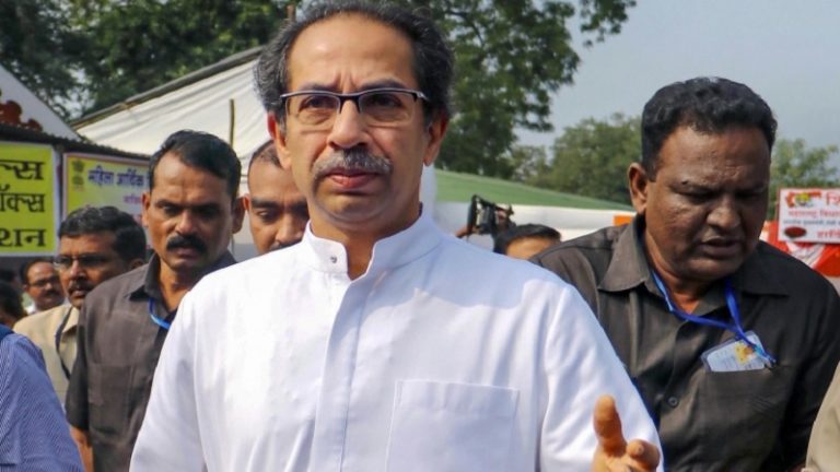 देश विरोधी इस्लामी संगठन PFI को BMC ने दी बड़ी जिम्मेदारी, फडणवीस ने CM उद्धव से पूछा- क्या आप सहमत हो?