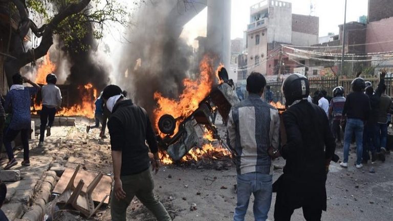 दिल्ली दंगों में ताहिर हुसैन से लेकर तबलीगी जमात की भूमिका तक: चार्जशीट की वो बातें जो आपको जाननी चाहिए