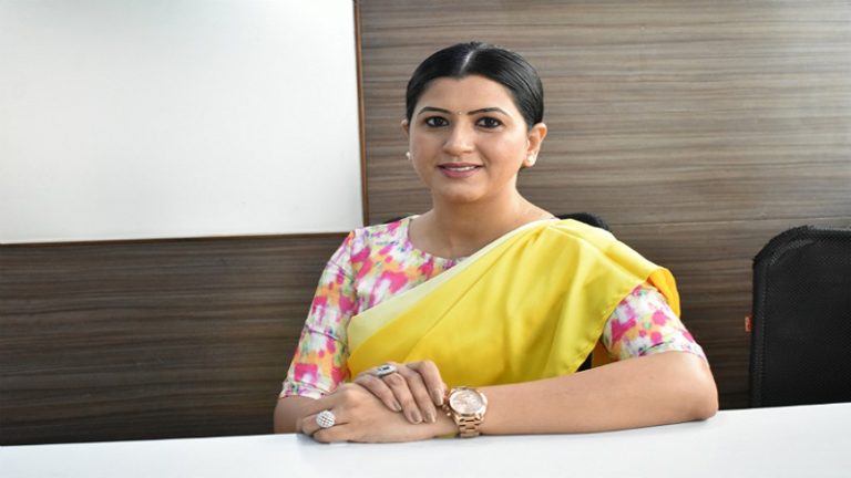 मेरी प्रोफाइल फोटो से न्यूड पिक बनाकर गंदे मीम्स बनाते हैं: काजल ने खोली भीम आर्मी के रावण की पोल ​