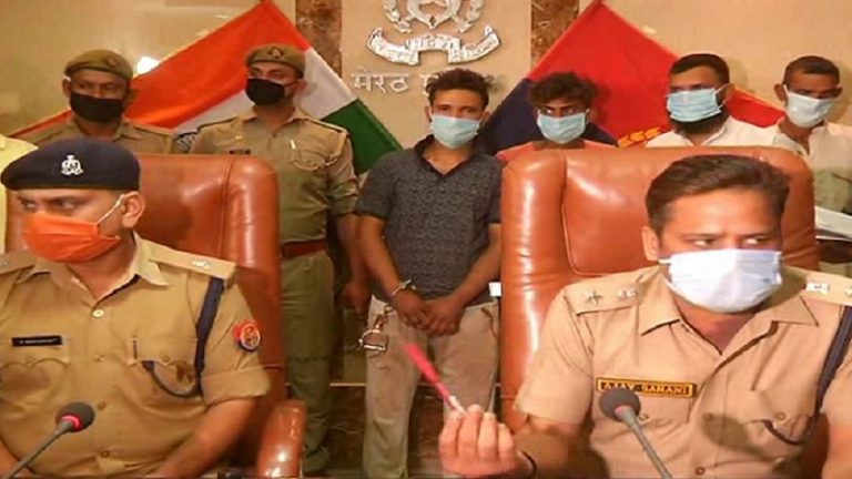 शाकिब से बना अमन, युवती को प्रेमजाल में फँसाकर की हत्या: पुलिस की बंदूक छीन फायरिंग कर भागने की कोशिश, 6 गिरफ्तार