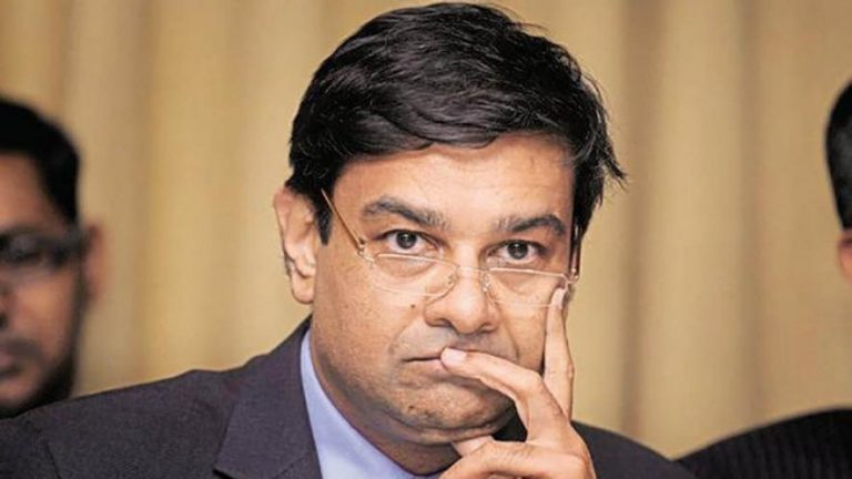 RBI के पूर्व गवर्नर उर्जित पटेल ने बैंकिंग गड़बड़ी के लिए UPA सरकार को ठहराया दोषी: आने वाली किताब कई खुलासे की उम्मीद