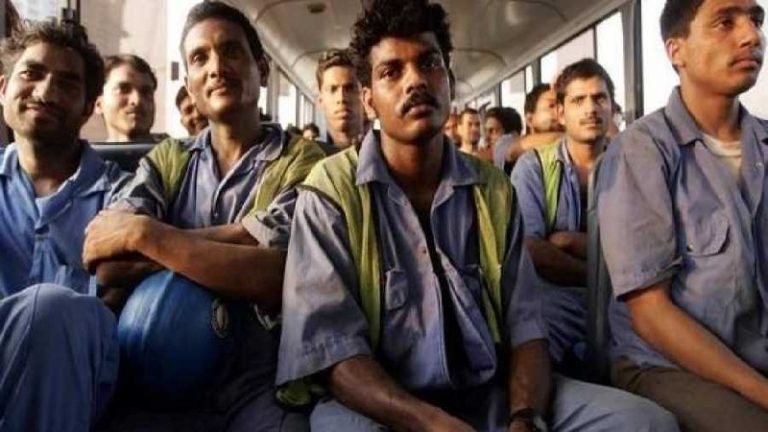 कुवैत से निकाले जा सकते हैं 8 लाख भारतीय नागरिक, अप्रवासी कोटा बिल से बढ़ी  मुश्किलें