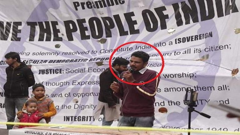 सेना और RSS पर आपत्तिजनक टिप्पणी करने वाले JNU स्कॉलर साजिद बिन सईद के खिलाफ दिल्ली पुलिस ने दर्ज की FIR