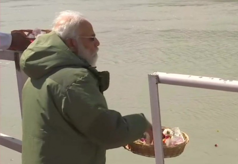 लद्दाख के सबसे दुर्गम स्थान पर निमू में PM मोदी ने की सिंधु पूजा, अयोध्या से भी आया बुलावा