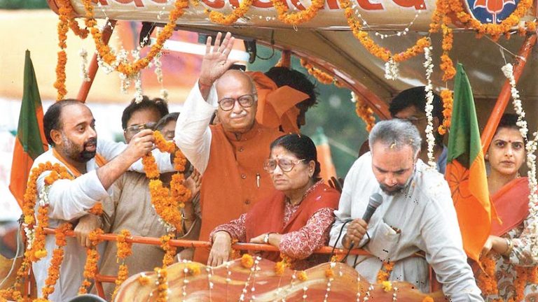 जब हुआ मंदिरों का ध्वंस, तब किस दोजख में था सौहार्द? – यह ‘हिंदू’ बनने का वक्त, ‘सेकुलर’ नौटंकी से बचो