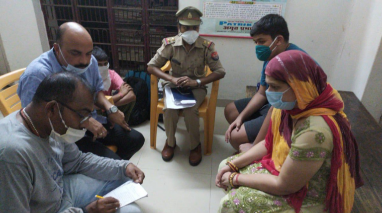 पत्नी ऋचा से पुलिस ने कानपुर में की पूछताछ: विकास दुबे ने उज्जैन में बताया था वारदात वाली रात की हैवानियत, खुल सकते हैं कई राज
