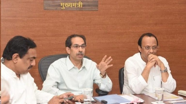 उद्धव ठाकरे ने महाराष्ट्र के स्कूलों के बाद अब सरकारी दफ्तरों में भी मराठी किया अनिवार्य, नहीं तो रुकेगा इन्क्रीमेंट