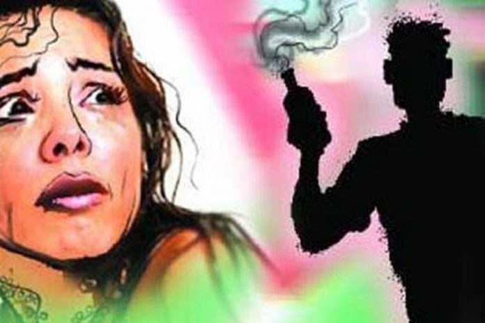 केमिकल/एसिड हमला