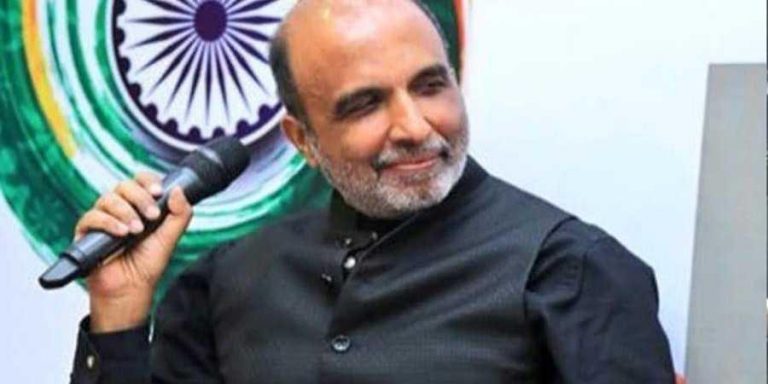 मेरी निष्ठा कॉन्ग्रेस की विचारधारा के प्रति, किसी व्यक्ति या परिवार से नहीं: संजय झा ने कहा- लड़ाई अभी शुरू हुई है