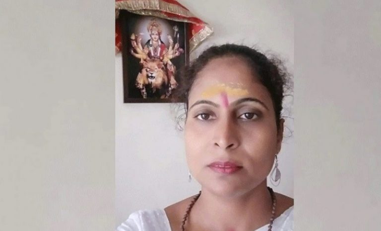 मुंबई: फेसबुक लाइव में लोगों पर यकीन ना करने की सलाह देकर भोजपुरी अभिनेत्री ने कर ली आत्महत्या, धोखाधड़ी का लगाया आरोप