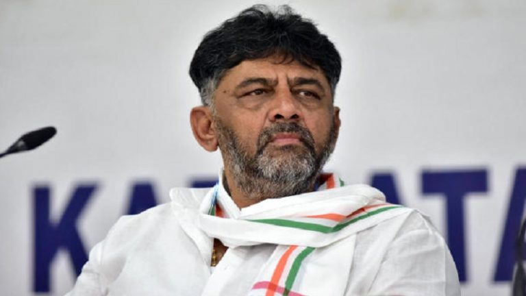 मथुरा व काशी की मुक्ति के विरोध मे उतरी कॉन्ग्रेस: इसका समर्थन करने वाले BJP नेता को गिरफ्तार करने की माँग