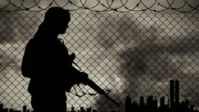 दिल्ली पुलिस ने एनकाउंटर के बाद ISIS आतंकी अबू युसूफ को दबोचा, IED और हथियार भी जब्त