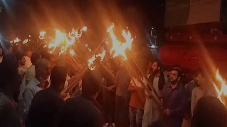 चायनीज लोगों और पाकिस्तान सरकार के खिलाफ POK में विरोध प्रदर्शन: लगे ‘हमें जिंदा रहने दो’ जैसे नारे