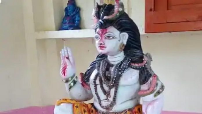 भगवान शिव प्रतिमा, क्षतिग्रस्त