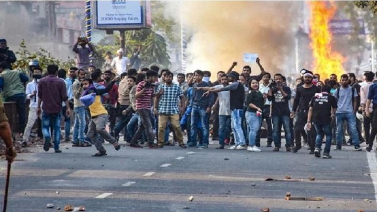 यूनिवर्सिटी कैंपस कोई एंक्लेव नहीं, जहाँ पुलिस नहीं पहुँच सकती: जामिया हिंसा मामले में हाईकोर्ट में दिल्ली पुलिस