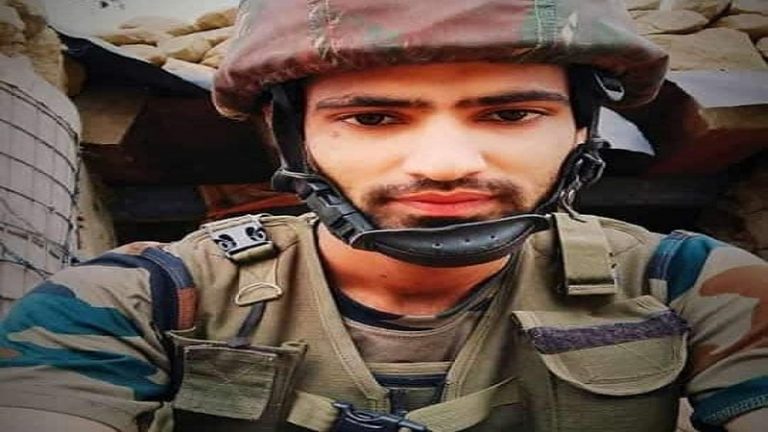 22 साल के बलिदानी बेटे मोहसिन खान को बकरीद के दिन अंतिम विदाई, हाल ही में हुई थी सगाई