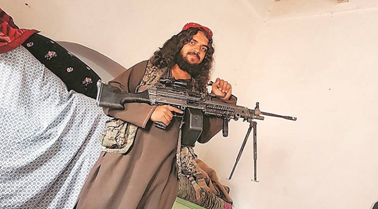 बशीर ने पुलवामा हमले में पहुँचाया सबसे ज्यादा नुकसान, Pak आकाओं ने जिसकी तुलना अफजल गुरु से की