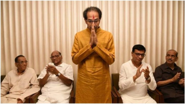 महाराष्ट्र सरकार के पास कर्मचारियों को सैलरी देने के पैसे नहीं, लेकिन पीआर के लिए खर्च कर रही ₹5.5 करोड़