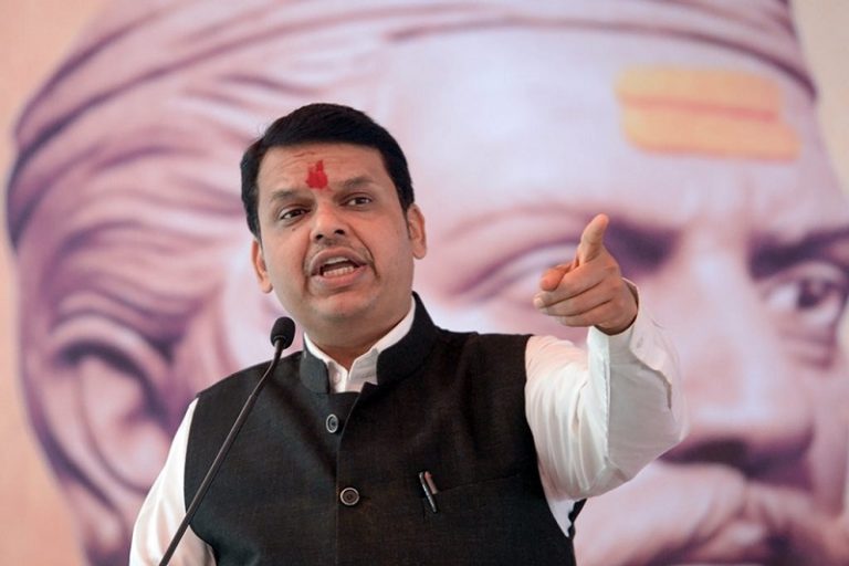 दाऊद इब्राहिम का घर छोड़ दिया और कंगना का दफ्तर तोड़ दिया: उद्धव सरकार पर देवेंद्र फडणवीस ने साधा निशाना