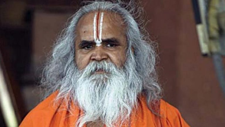 हाँ, मैंने ढाँचे को तुड़वाया, अब फाँसी भी मिलती है तो सौभाग्य: डॉ रामविलास वेदांती ने कहा – रामलला को नहीं छोड़ूँगा