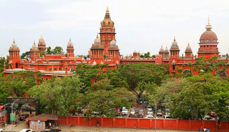 मंदिर की जमीन पर मस्जिद कमेटी ने कर लिया था कब्जा, 2 दशक बाद 10 एकड़ जमीन कलेक्टर ने वापस ली