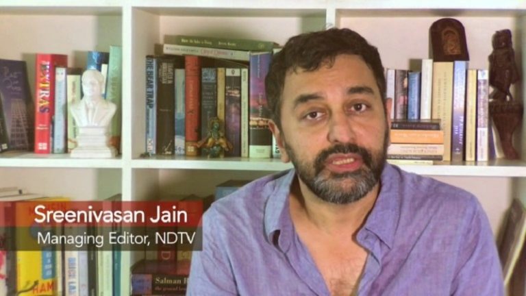 सुप्रीम कोर्ट में ‘हिन्दू आतंक’ का हवाला दिए जाने से बौखलाए NDTV के पत्रकार ने केंद्र पर लगाया ‘अपने लोगों’ को बचाने का आरोप