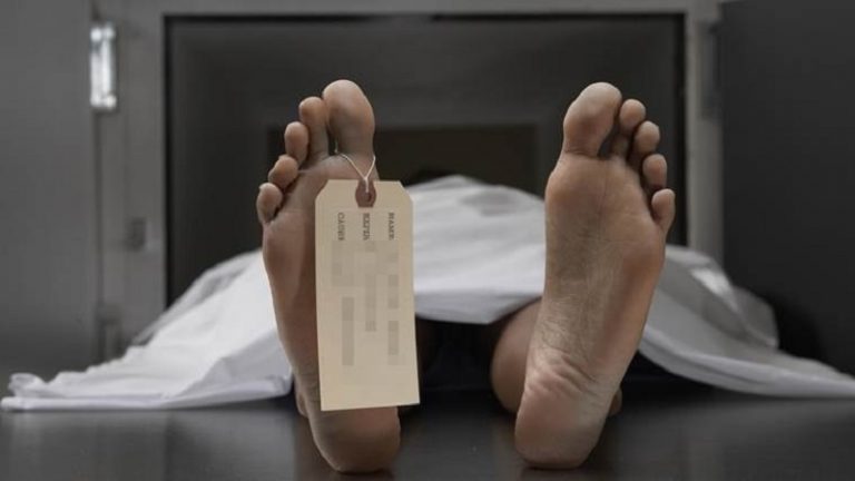 हाथरस ‘गैंगरेप’ पीड़िता ने तोड़ा दम: पुलिस ने सोशल मीडिया पर आँख फोड़ने, जीभ काटने का किया खंडन