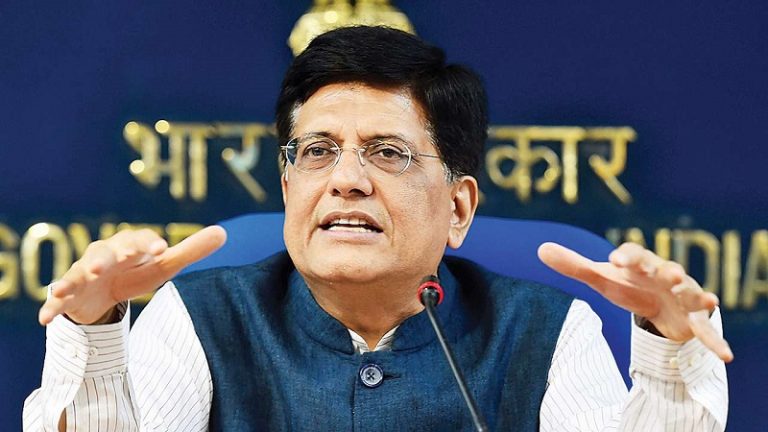 रेलवे 3 श्रेणियों में करेगा 1 लाख 40 हजार भर्तियाँ, 15 दिसंबर से शुरू होगी परीक्षा: केंद्रीय मंत्री पीयूष गोयल ने ट्वीट कर दी जानकारी