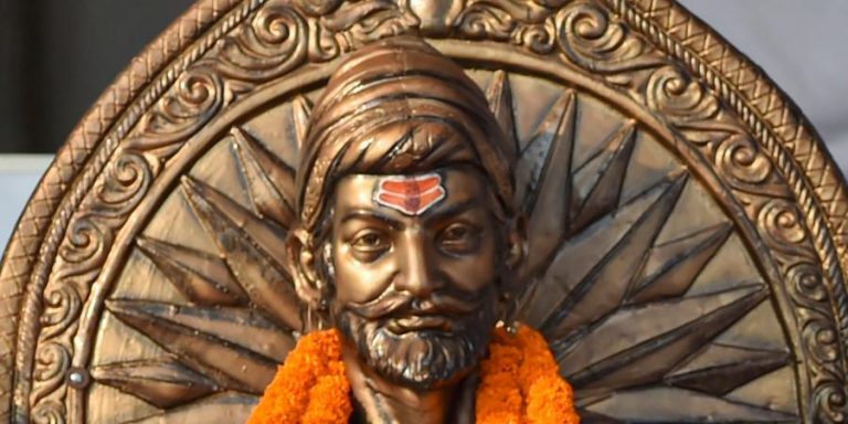 महाराष्ट्र में छत्रपति शिवाजी की प्रतिमा हटाने का स्थानीय लोगों ने किया विरोध, बंद के आह्वान के बाद क्षेत्र में तनाव