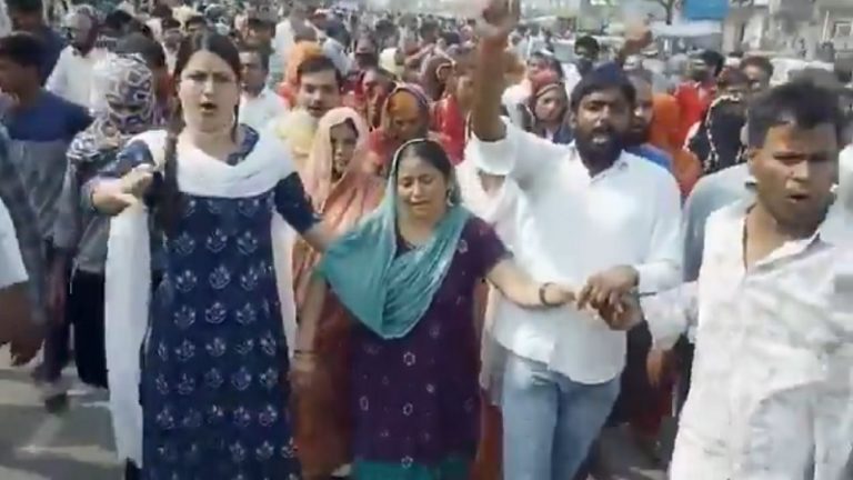 निकिता तोमर हत्याकांड: तौसीफ के बाद अब रेवान भी गिरफ्तार, भाई ने कहा- अगर मुस्लिम की बेटी होती तो सारा प्रशासन यहाँ होता