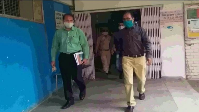 हाथरस कांड में CBI जाँच तेज: अलीगढ़ JNMC के डॉ. मो अजीमुद्दीन और डॉ. उबेद इम्तियाज टर्मिनेट, रेप सैंपल पर दी थी राय