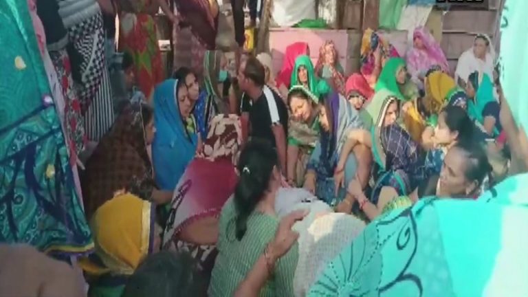 फिरोजाबाद में BJP नेता की हत्या के आरोप में मुख्य आरोपित सहित 3 गिरफ्तार: बाइक पर सवार बदमाशों ने सीने पर मारी थी गोली