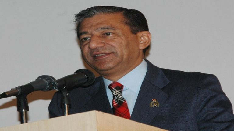 फाँसी से झूलता मिला पूर्व CBI निदेशक और नागालैंड के पूर्व राज्यपाल का शव, चिट्ठी में बताई वजह