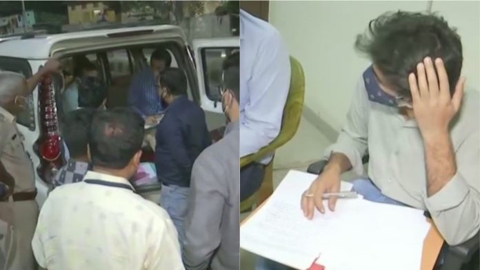 कॉन्ग्रेस मुख्यालय में आईटी टीम की रेड