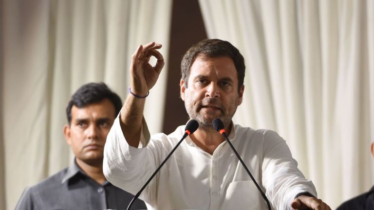 राहुल गाँधी जी, अगर चीनी सेना 1200 Km भीतर आ गई है तो आप चीन में खड़े होकर भाषण दे रहे थे, ये रही वजह