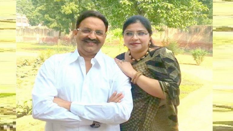 UP: मुख्तार अंसारी की बीवी और सालों पर ₹25-25 ​हजार का इनाम, पुलिस की 4 टीमें कर रही तलाश