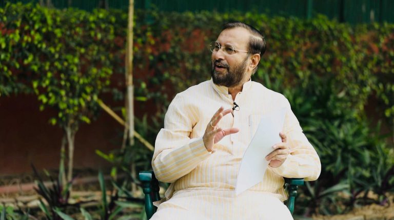 ‘OTT प्लेटफॉर्म सेल्फ-रेग्युलेशन की अच्छी व्यवस्था करे, फेक न्यूज पर PIB अच्छा कर रही है’ – प्रकाश जावड़ेकर