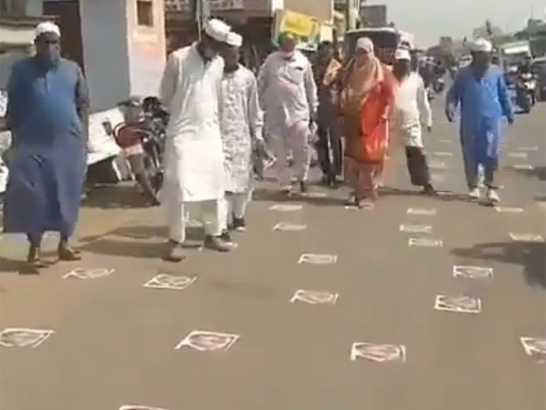 अहमदाबाद: फ्रांस के खिलाफ मुस्लिमों को भड़काने का प्रयास कर रहे कॉन्ग्रेस पार्षद समेत 7 लोगों के खिलाफ FIR दर्ज