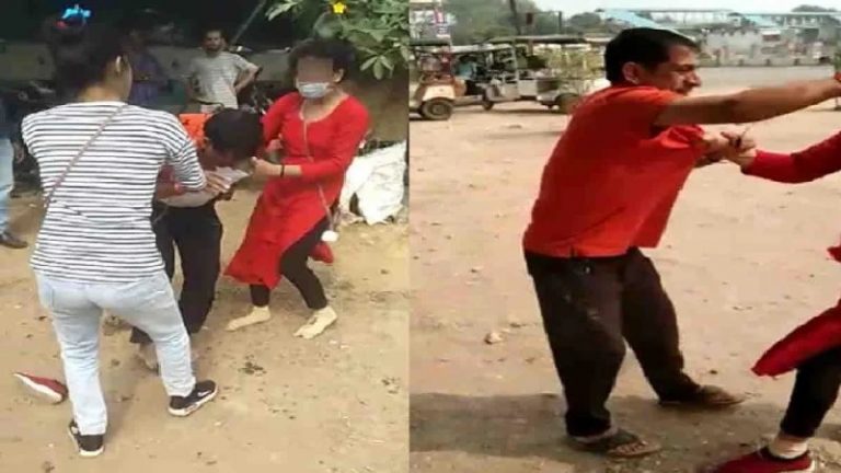 ‘अश्लील बातें करता था, अकेले में मिलने बुलाता था’: कॉन्ग्रेस नेता को जूतों से पीटने के बाद लड़कियों ने पुलिस को सौंपे सबूत
