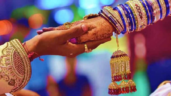 हिंदू मुस्लिम शादी UP पुलिस