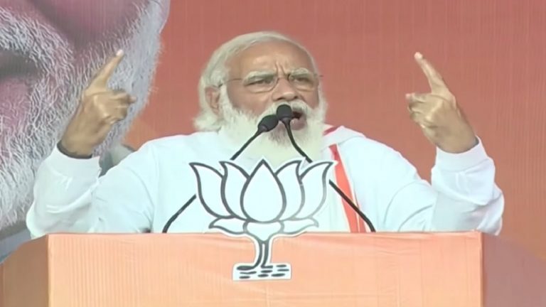 जंगलराज वाले चाहते हैं कि छठी मैया की धरती पर ‘जय श्री राम’ के नारे न लगें: PM मोदी, किया बिहार के सैनिकों को नमन