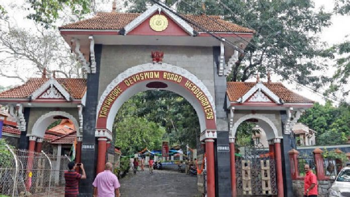 केरल त्रावणकोर बोर्ड, SC/ST, पुजारियों, मंदिरों