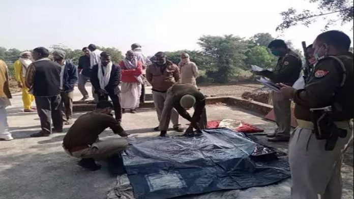 मथुरा में दो साधुओं की मौत