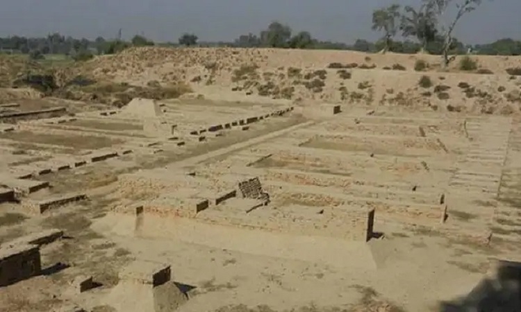 पाकिस्तान में मिला 1300 साल पुराना भगवान विष्णु का मंदिर, पर क्या बचा रहेगा?