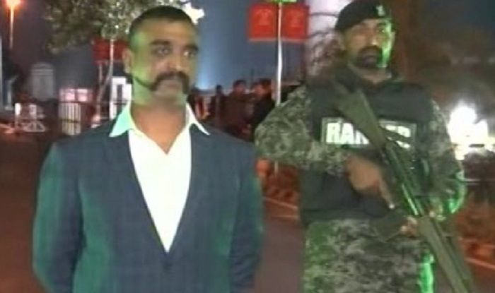 ‘भारत के डर की वजह से हुई अभिनंदन की रिहाई’: पाकिस्तानी नेता अयाज सादिक अपने बयान पर कायम, कहा- ‘बहुत से राज़ जानता हूँ’