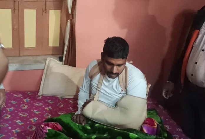 बिस्वजीत साहनी )