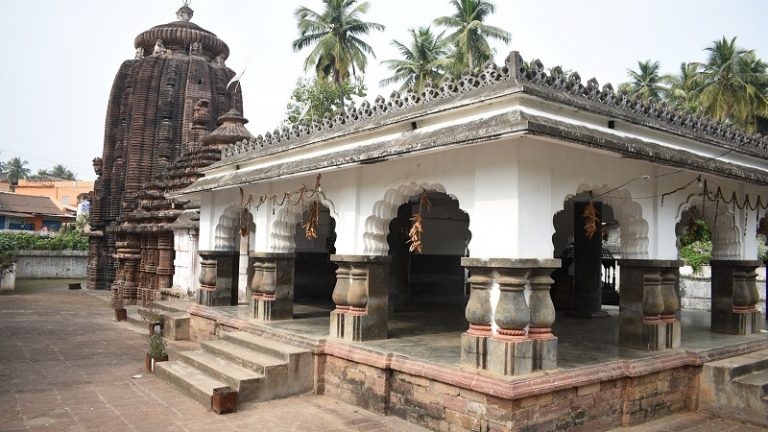 ओडिशा: प्राचीन दक्षेश्वर मंदिर से अष्टधातु की 22 मूर्तियाँ चोरी, सैकड़ों साल से विराजमान थीं
