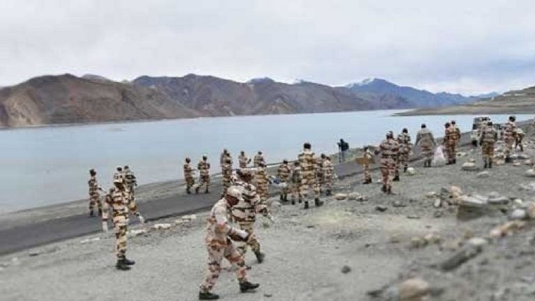 ‘अँधेरे की वजह से रास्ता भटक गया हमारा जवान, छोड़ दे भारत’: LAC पार करने पर पकड़ा गया था चीनी सैनिक