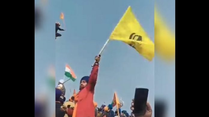 लाल किला, खालिस्तानी झंडा