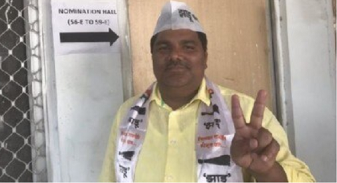 ताहिर हुसैन सीज़ बैंक खाता